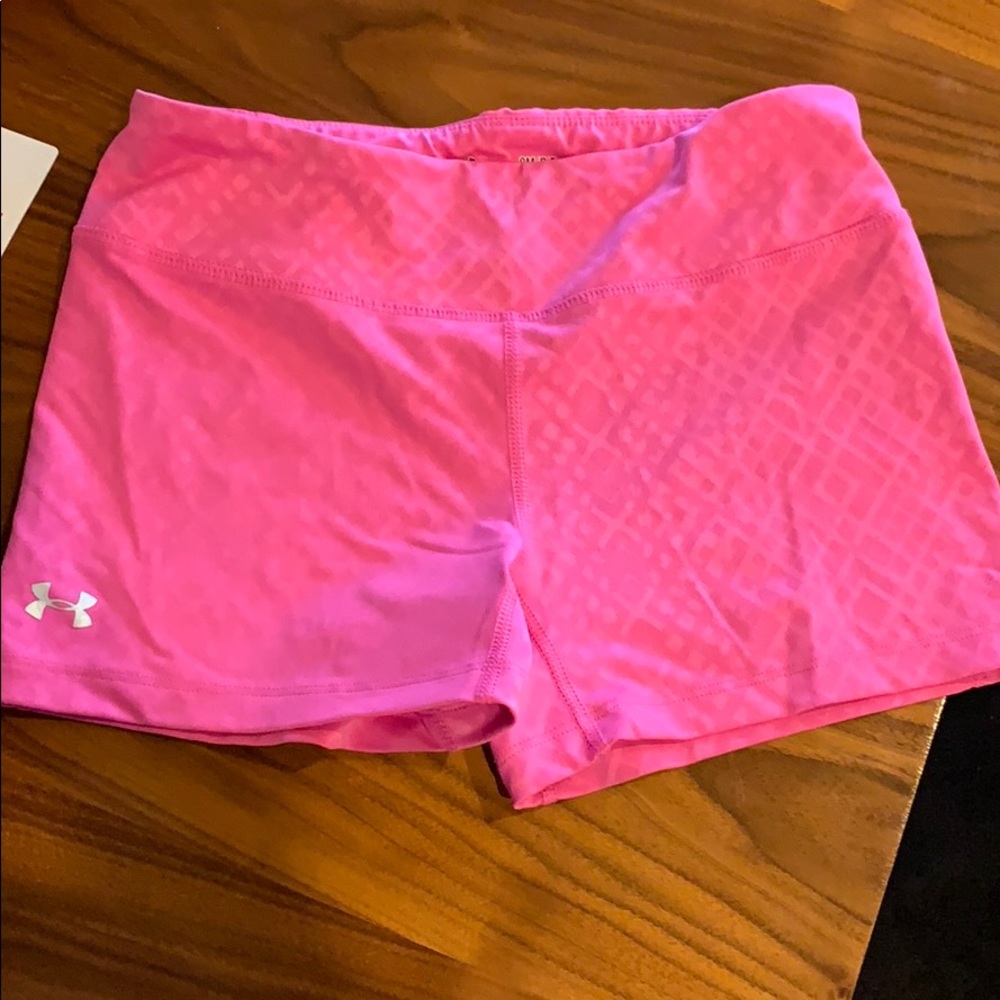 Under armour workout shorts. Worn once.